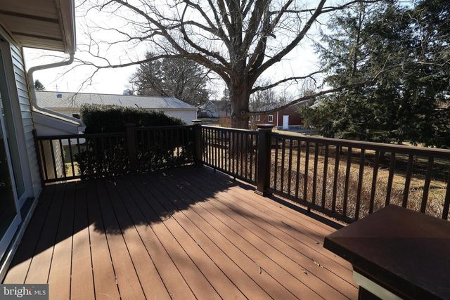 37 ABBY PL, State College, PA 16803