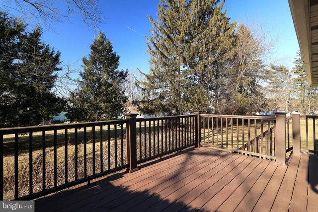 37 ABBY PL, State College, PA 16803