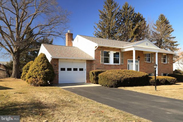 37 ABBY PL, State College, PA 16803