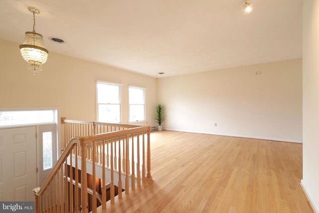 37 ABBY PL, State College, PA 16803