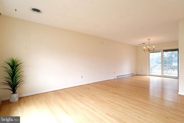 37 ABBY PL, State College, PA 16803