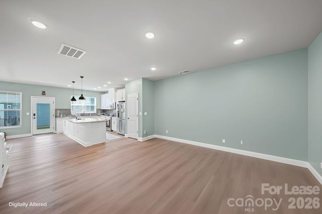 10037 Mamillion Drive, Huntersville, NC 28078