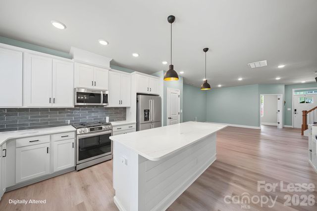 10037 Mamillion Drive, Huntersville, NC 28078
