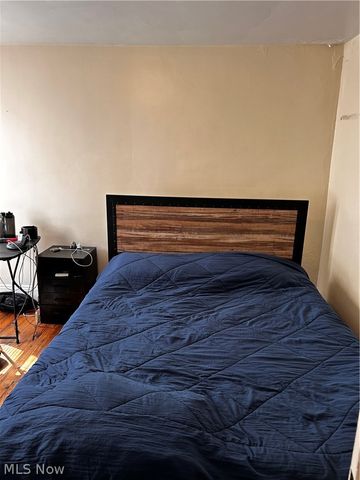 8910 Jeffries Avenue, Cleveland, OH 44105