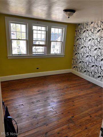 8910 Jeffries Avenue, Cleveland, OH 44105