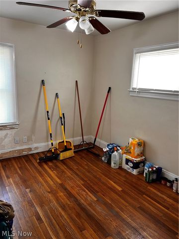 8910 Jeffries Avenue, Cleveland, OH 44105