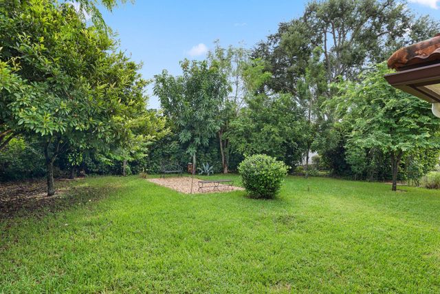 4535 Oak Tree Court, Delray Beach, FL 33445