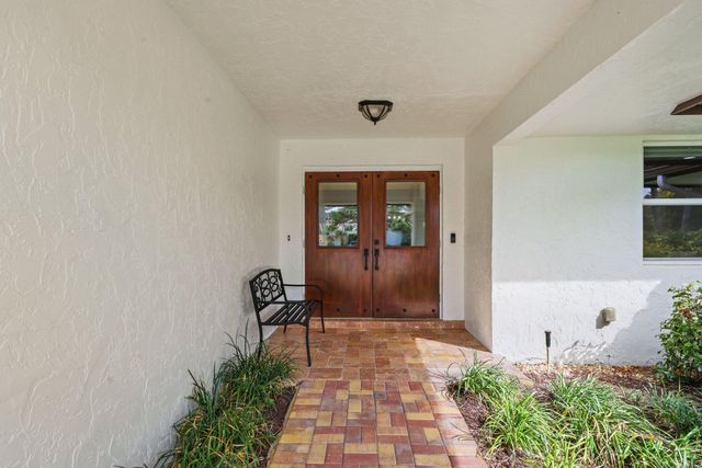 4535 Oak Tree Court, Delray Beach, FL 33445