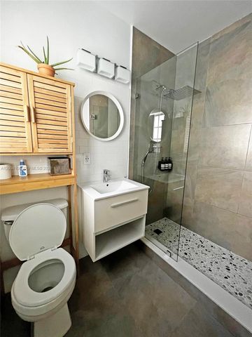 840 Lenox Avenue 2, Miami Beach, FL 33139