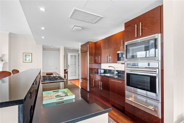 1 Tower Drive 406, Portsmouth, RI 02871