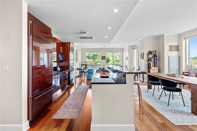 1 Tower Drive 406, Portsmouth, RI 02871