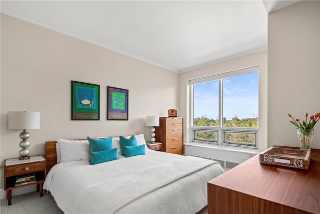 1 Tower Drive 406, Portsmouth, RI 02871