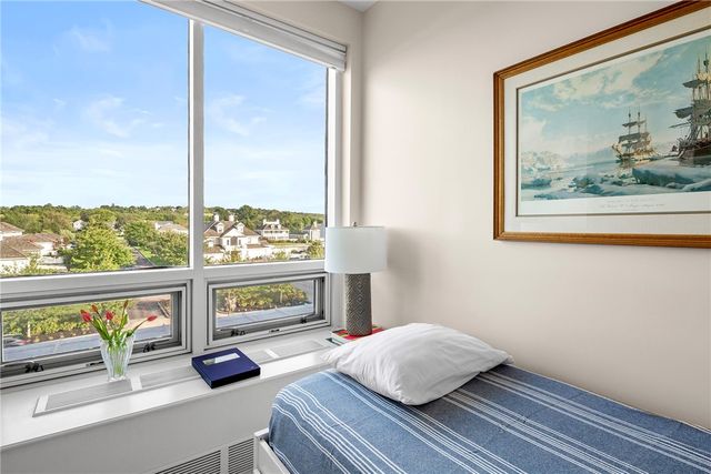 1 Tower Drive 406, Portsmouth, RI 02871