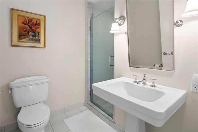 1 Tower Drive 406, Portsmouth, RI 02871