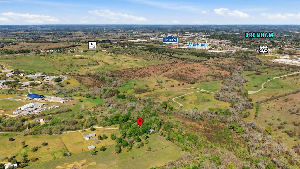 4001 Zoo Lane, Brenham, TX 77833