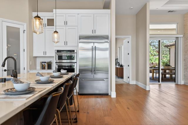 2020 Swingle Rd, Folsom, CA 95630
