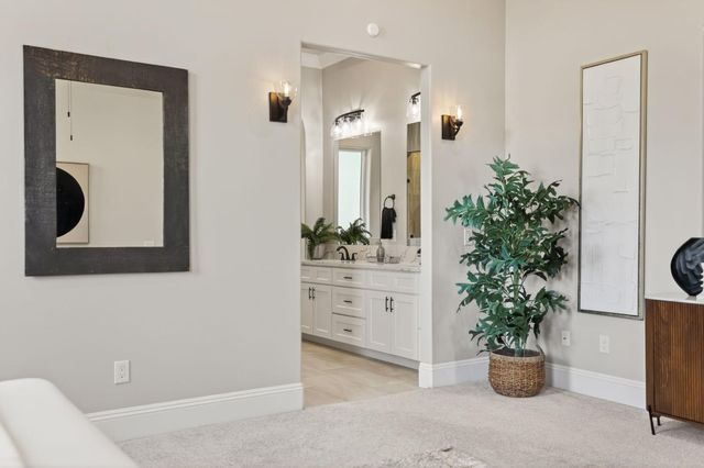 2020 Swingle Rd, Folsom, CA 95630