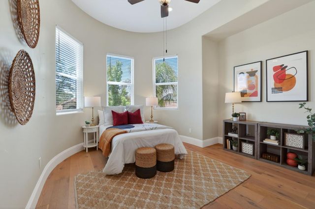 2020 Swingle Rd, Folsom, CA 95630