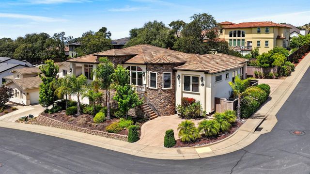 2020 Swingle Rd, Folsom, CA 95630