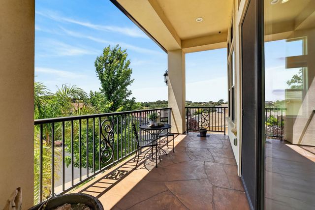 2020 Swingle Rd, Folsom, CA 95630