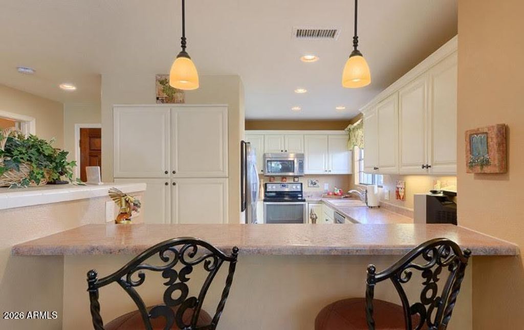10017 E MOUNTAIN VIEW Road 1041, Scottsdale, AZ 85258