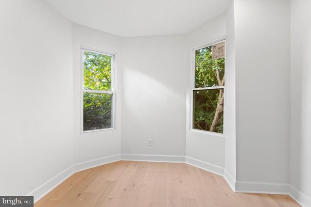 1214 S 49TH ST, Philadelphia, PA 19143