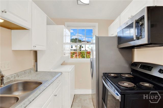 32 E Taylor Street 2, Savannah, GA 31401