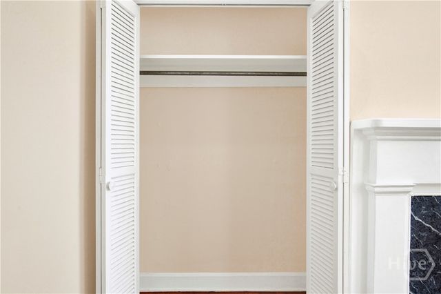 32 E Taylor Street 2, Savannah, GA 31401