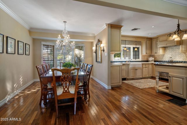 516 W LAWRENCE Road, Phoenix, AZ 85013