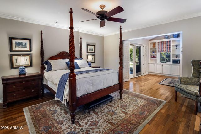 516 W LAWRENCE Road, Phoenix, AZ 85013