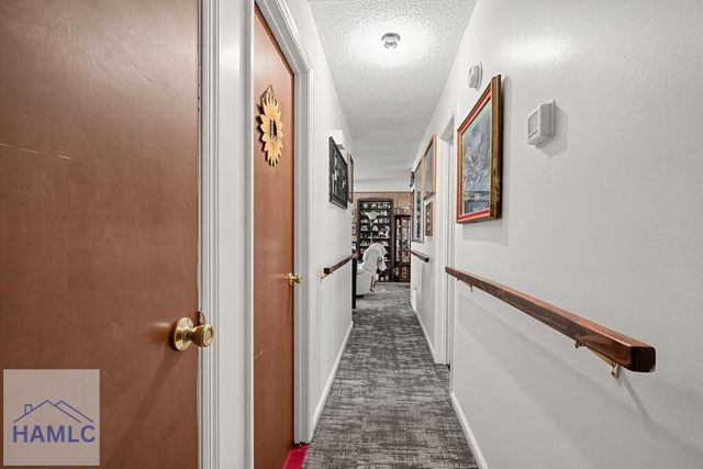 465 E Poncell Dr, Midway, GA 31320