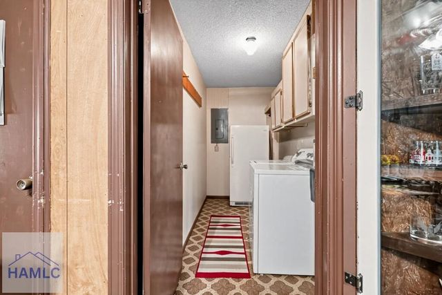 465 E Poncell Dr, Midway, GA 31320