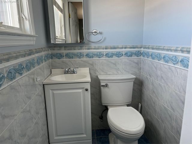 50 Florence Avenue, Freeport, NY 11520