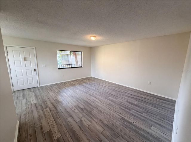 2749 OAK PARK WAY 203, Orlando, FL 32822