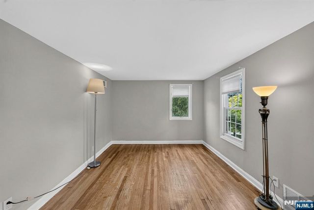 410 Chestnut Street, Paramus, NJ 07652