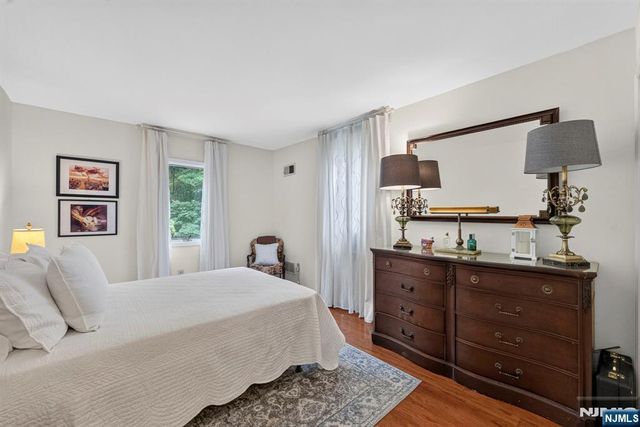 410 Chestnut Street, Paramus, NJ 07652