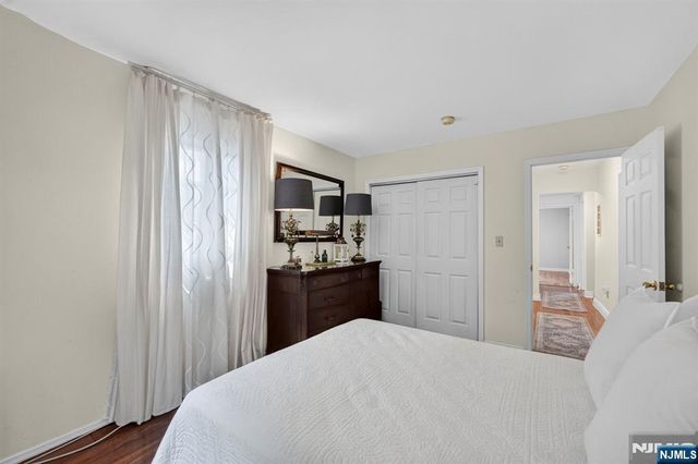 410 Chestnut Street, Paramus, NJ 07652