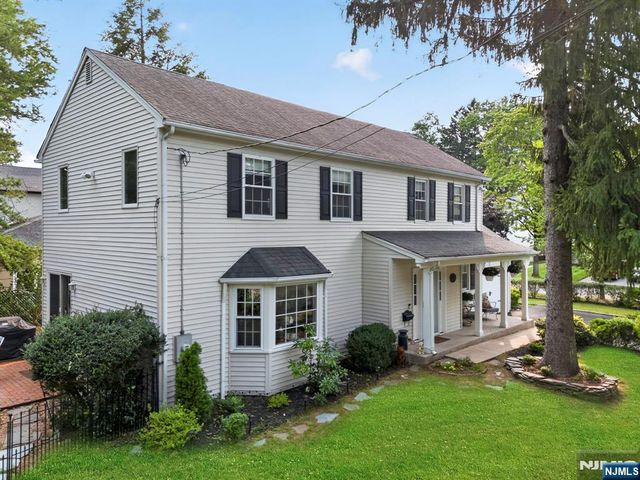 410 Chestnut Street, Paramus, NJ 07652
