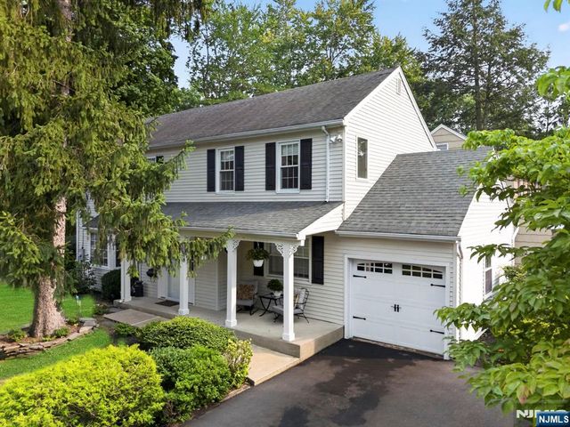 410 Chestnut Street, Paramus, NJ 07652