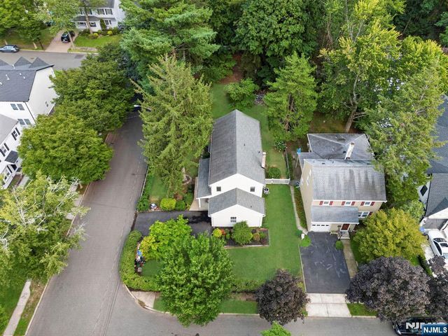 410 Chestnut Street, Paramus, NJ 07652