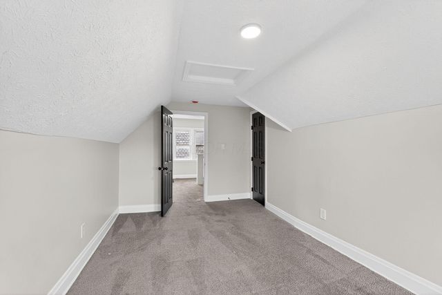 686 S Champion Avenue, Columbus, OH 43205