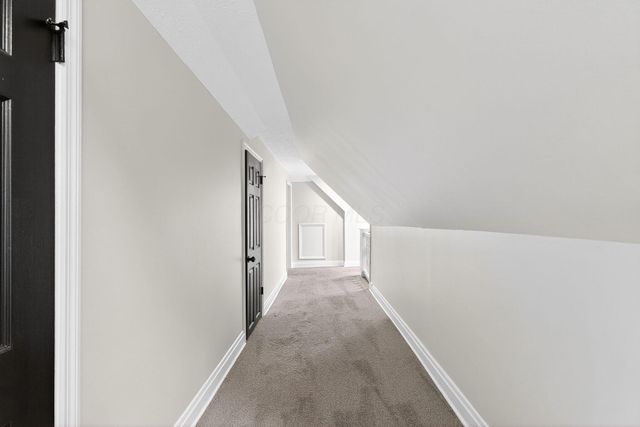 686 S Champion Avenue, Columbus, OH 43205