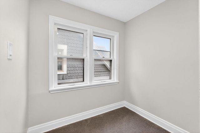 686 S Champion Avenue, Columbus, OH 43205