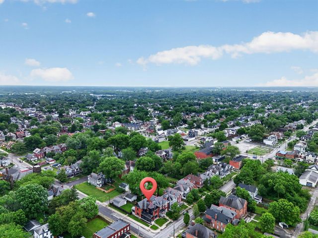 686 S Champion Avenue, Columbus, OH 43205