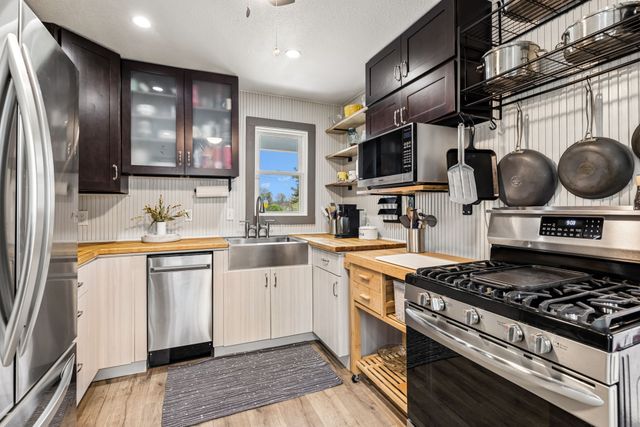 206 Lookout Dr, Columbia, TN 38401