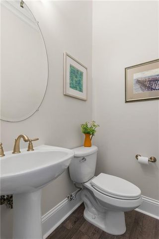 410 Canton Walk, Roswell, GA 30075