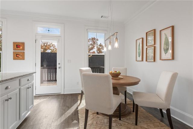 410 Canton Walk, Roswell, GA 30075