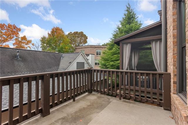 410 Canton Walk, Roswell, GA 30075