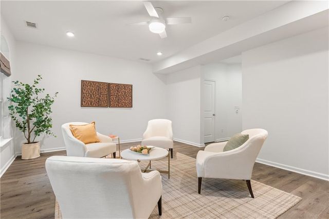 410 Canton Walk, Roswell, GA 30075