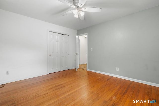 2007 Hartford Turnpike, North Haven, CT 06473